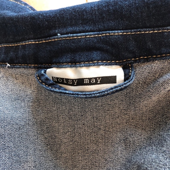 ASOS NOISY MAY STRETCH DENIM JACKET - Picture 3 of 5